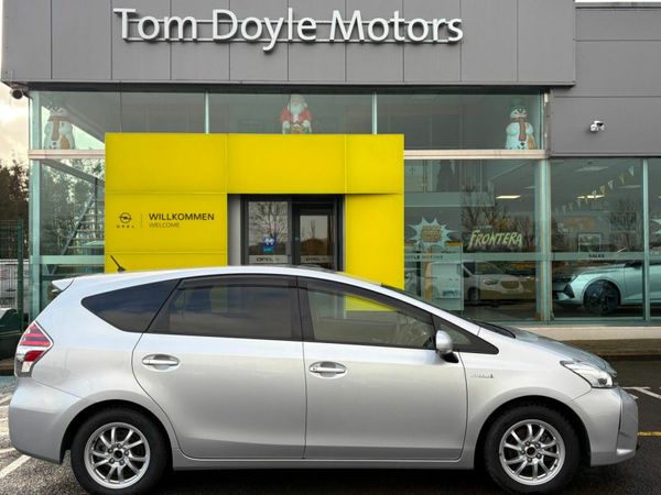 Toyota Prius Hatchback, Petrol Hybrid, 2019, Silver