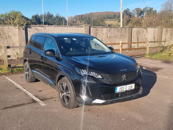 Peugeot 5008 MPV, Diesel, 2022, Black