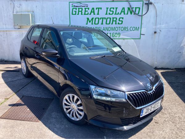 Skoda Fabia Hatchback, Petrol, 2021, Black