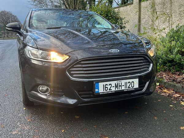 Ford Mondeo Hatchback, Diesel, 2016, Black