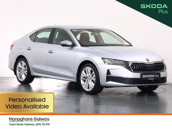 Skoda Octavia Saloon, Diesel, 2024, Grey