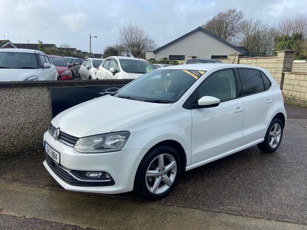 Volkswagen Polo Hatchback, Petrol, 2015, White