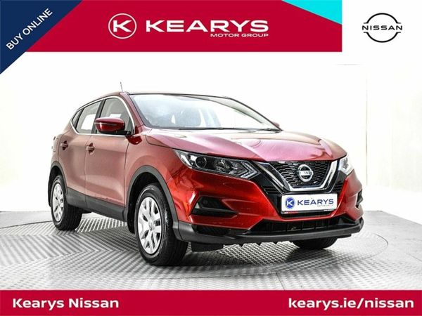 Nissan Qashqai SUV, Petrol, 2019, Red