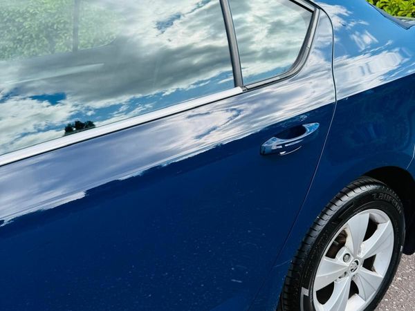 Skoda Octavia Hatchback, Diesel, 2017, Blue