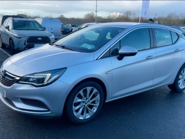 Opel Astra Hatchback, Diesel, 2017, Grey