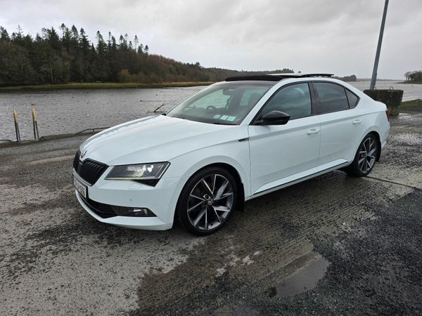 Skoda Superb Saloon, Diesel, 2017, White