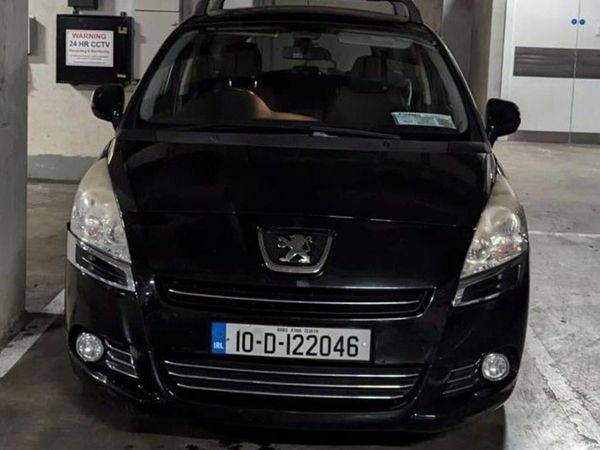 Peugeot 5008 MPV, Diesel, 2010, Black