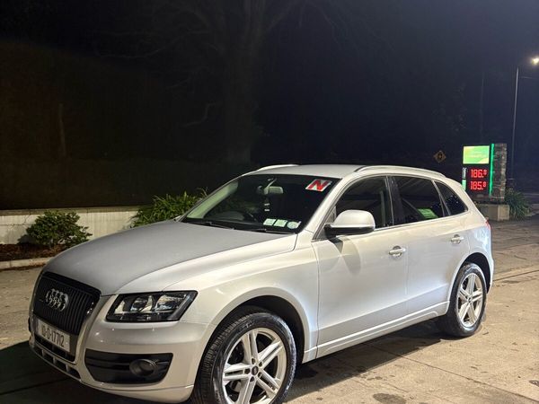 Audi Q5 SUV, Diesel, 2010, Silver