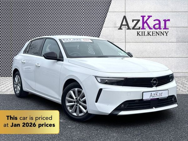 Opel Astra Hatchback, Petrol, 2022, White