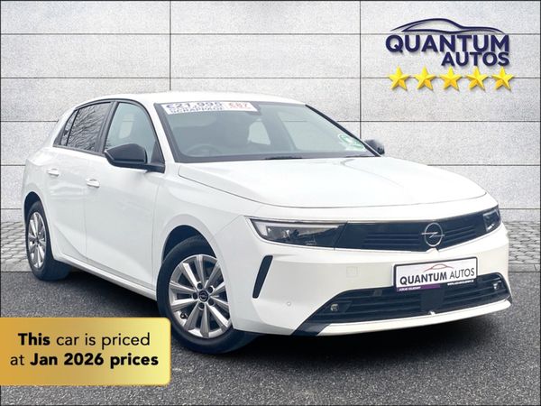 Opel Astra Hatchback, Petrol, 2022, White