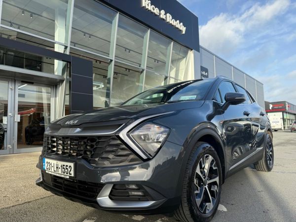 Kia Sportage MPV, Petrol Hybrid, 2023, Grey