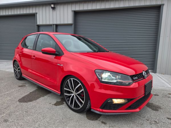 Volkswagen Polo Hatchback, Petrol, 2017, Red