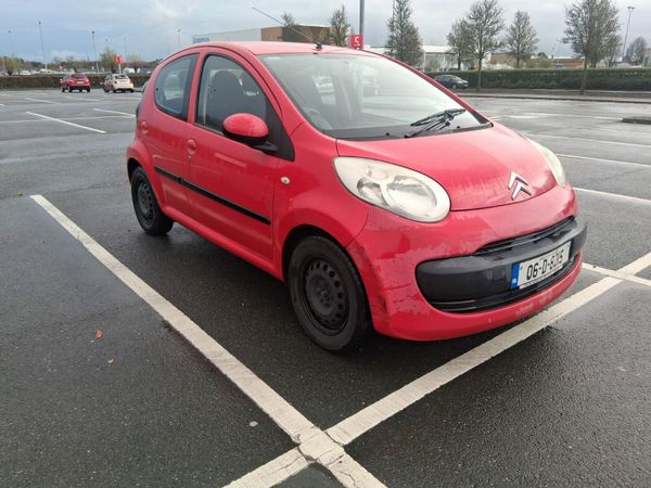 Citroen C1 Hatchback, Petrol, 2006, Red