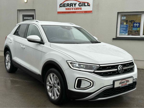 Volkswagen T-Roc SUV, Diesel, 2023, White