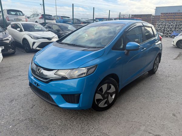Honda Fit Hatchback, Petrol Hybrid, 2013, Blue