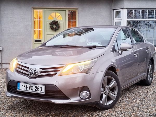 Toyota Avensis Saloon, Diesel, 2015, Bronze