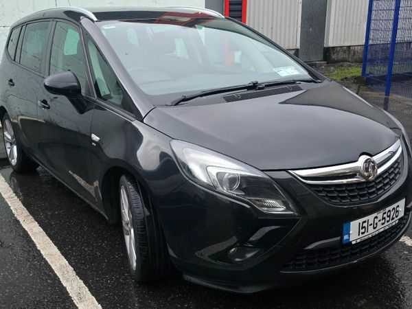 Vauxhall Zafira MPV, Petrol, 2015, Black