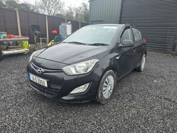 Hyundai i20 Hatchback, Diesel, 2013, Black
