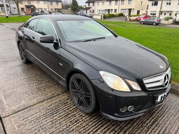 Mercedes-Benz E-Class Coupe, Diesel, 2011, Black