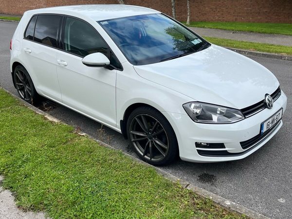 Volkswagen Golf Estate, Diesel, 2016, White
