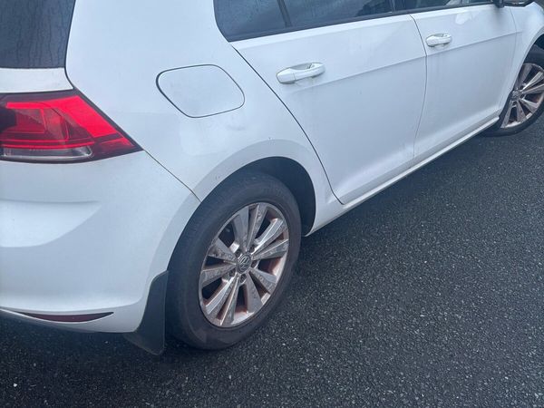 Volkswagen Golf Estate, Diesel, 2013, White