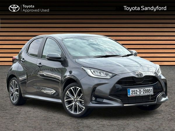 Toyota Yaris Hatchback, Petrol Hybrid, 2025, Grey
