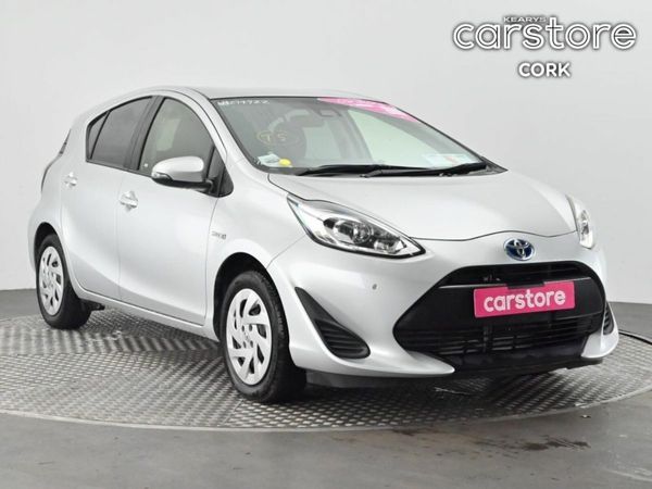 Toyota Aqua Hatchback, Petrol Hybrid, 2019, Silver