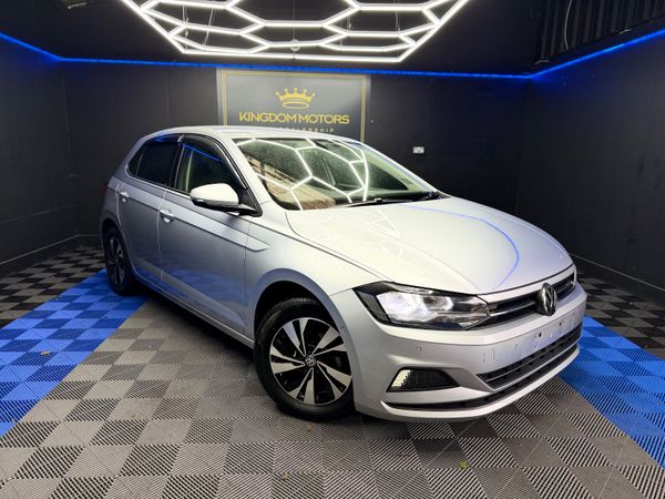 Volkswagen Polo Hatchback, Petrol, 2018, Silver