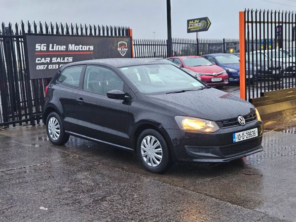 Volkswagen Polo Hatchback, Petrol, 2010, Black
