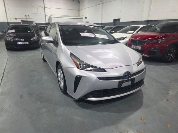 Toyota Prius Hatchback, Petrol Hybrid, 2019, Silver