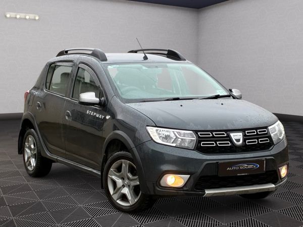 Dacia Sandero Stepway Hatchback, Diesel, 2017, Grey
