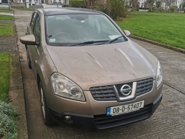 Nissan Qashqai Hatchback, Diesel, 2008, Brown