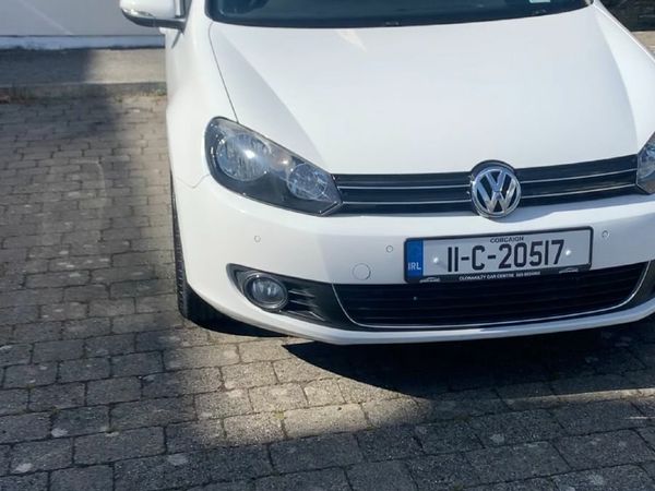 Volkswagen Golf Hatchback, Petrol, 2011, White