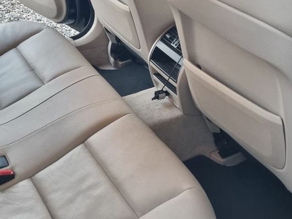 BMW 5-Series Estate, Diesel, 2012, Blue