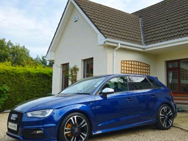 Audi A3 Hatchback, Diesel, 2014, Blue