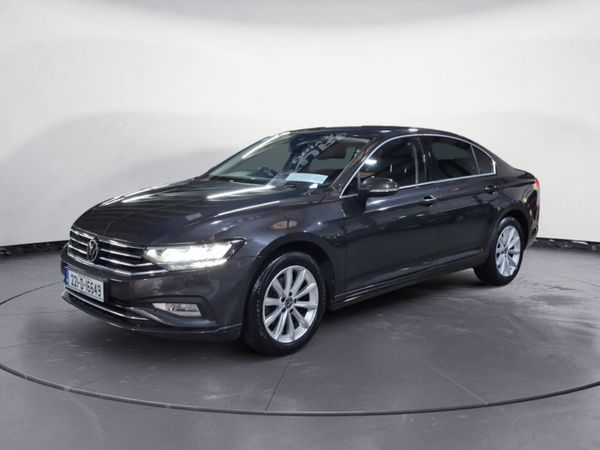 Volkswagen Passat Saloon, Diesel, 2022, Grey