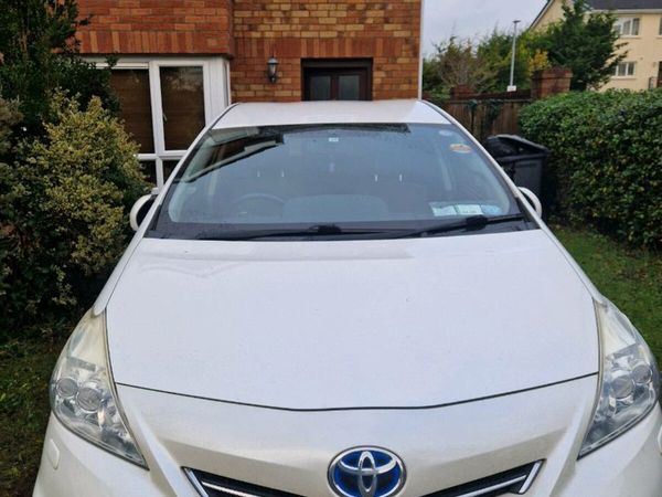 Toyota Prius MPV, Petrol Hybrid, 2013, White