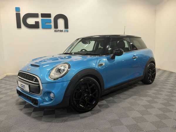 Mini Cooper Hatchback, Petrol, 2016, Blue