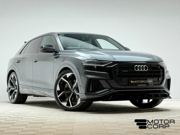 Audi Q8 SUV, Petrol Plug-in Hybrid, 2023, Grey