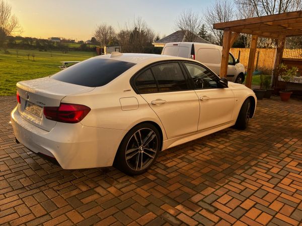 BMW 3-Series Saloon, Petrol Plug-in Hybrid, 2018, White