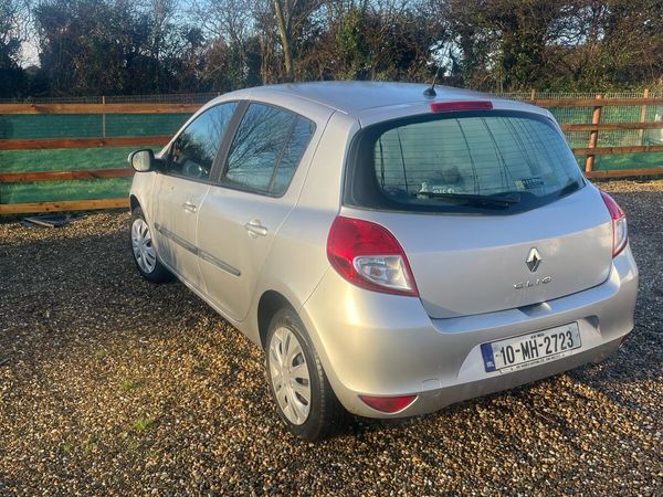Renault Clio Hatchback, Ethanol Petrol, 2010, Silver