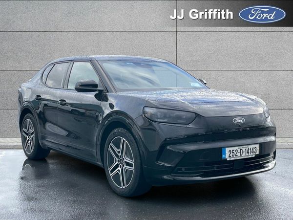 Ford Capri MPV, Electric, 2025, Black