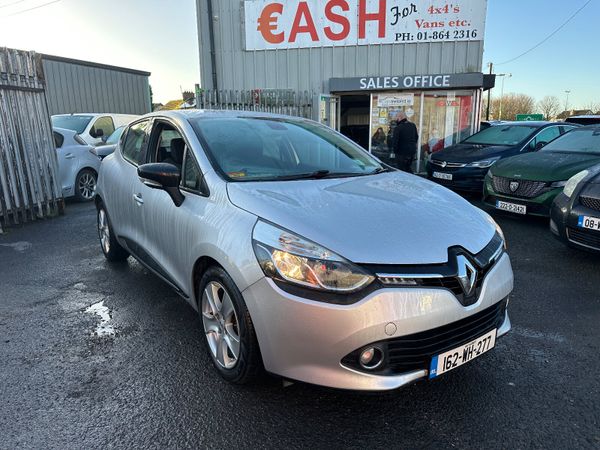 Renault Clio Hatchback, Diesel, 2016, Silver