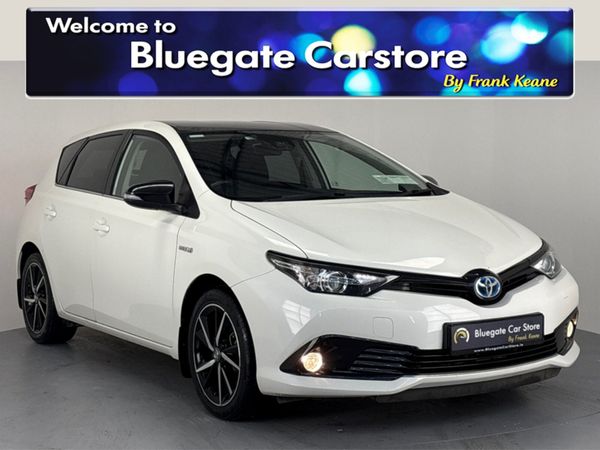 Toyota Auris Estate, Petrol Hybrid, 2018, White