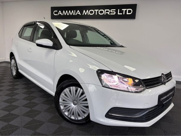 Volkswagen Polo Hatchback, Petrol, 2014, White