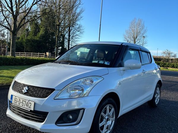 Suzuki Swift Hatchback, Petrol, 2015, White