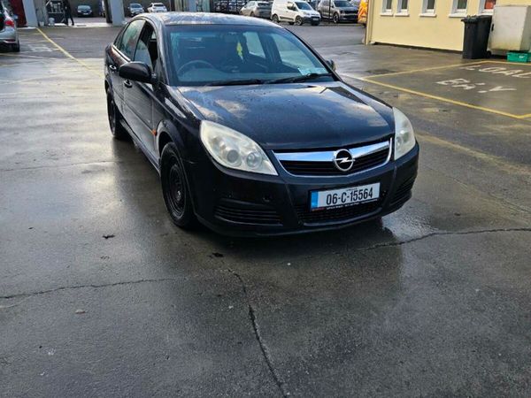 Opel Vectra Hatchback, Petrol, 2006, Black