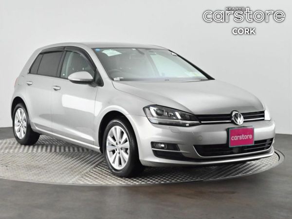 Volkswagen Golf Hatchback, Petrol, 2016, Silver