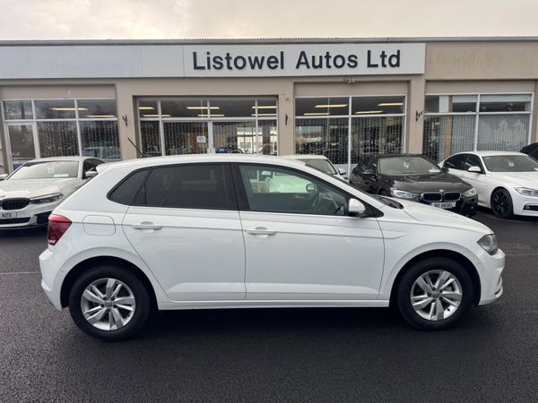 Volkswagen Polo Hatchback, Petrol, 2020, White
