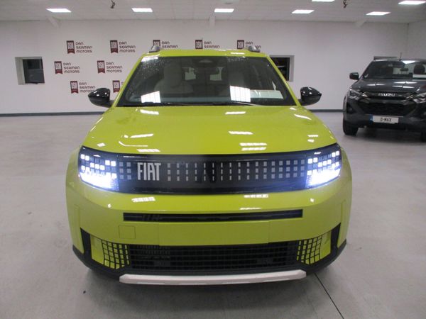 Fiat Grande Panda Hatchback, Electric, 2026, Yellow